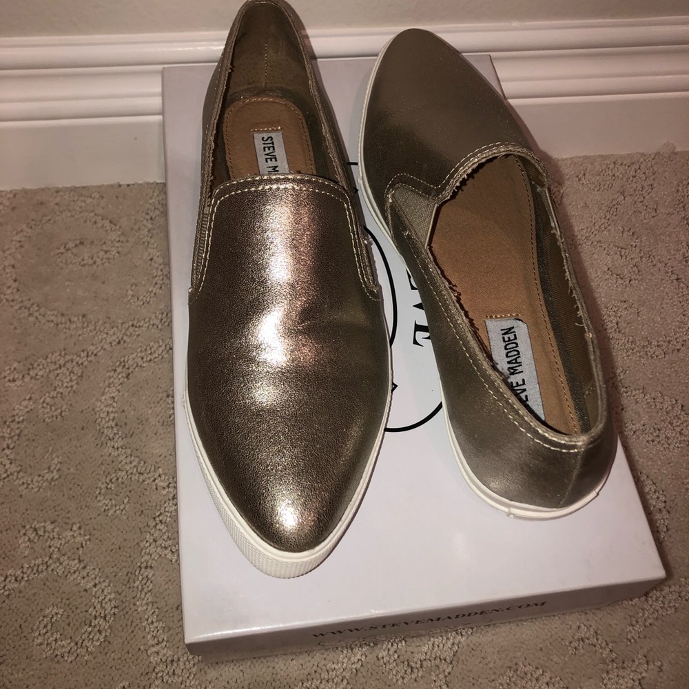 Dusty Gold Vicktori Shoe